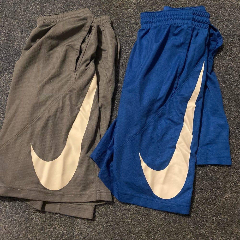 Nike mens drifit basketball shorts large